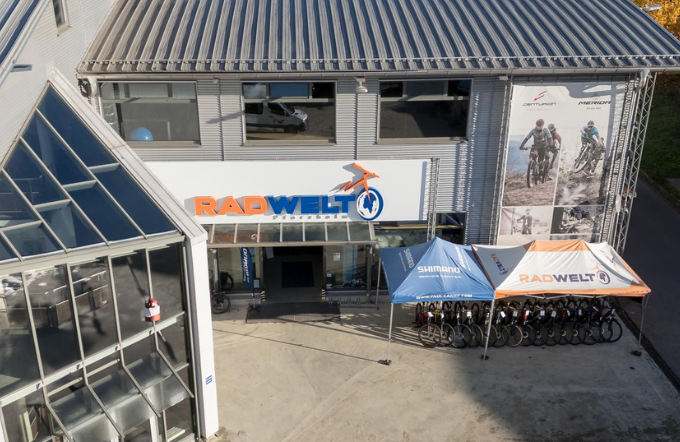 Radwelt aussen Radwelt aussen